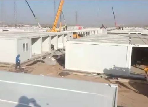 680套壽光造集成箱房陸續運抵河北